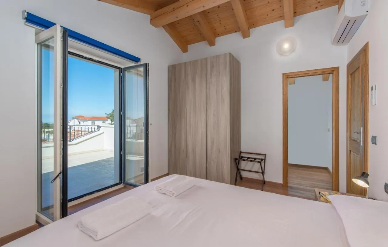 Villa Lory Tar-Vabriga