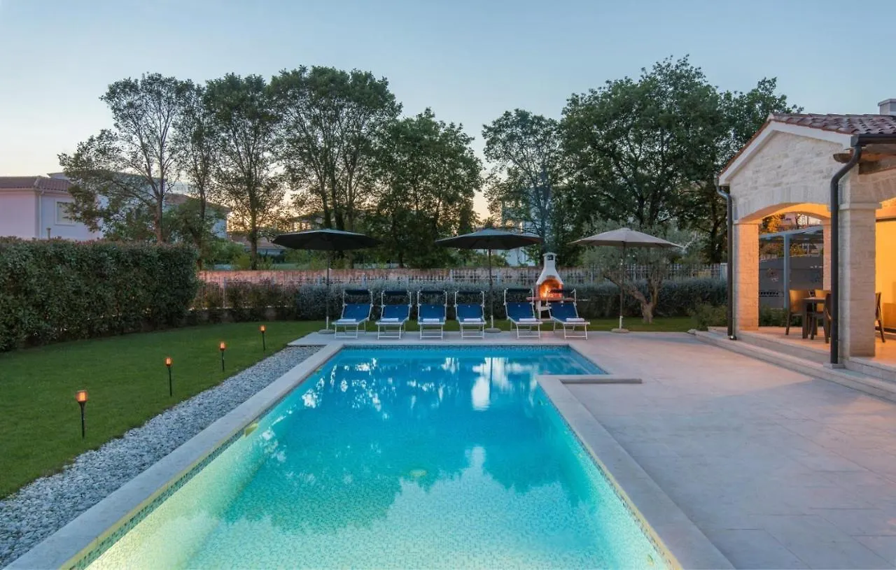 Villa Lory Tar-Vabriga Croatia