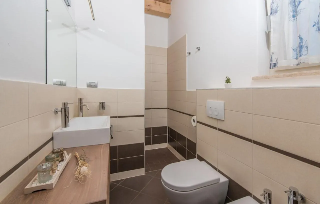 Villa Lory Tar-Vabriga 0*,