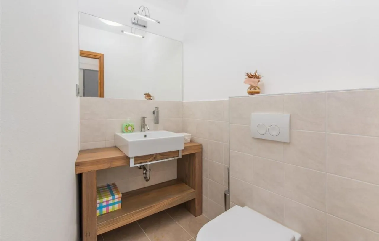 Villa Lory Tar-Vabriga