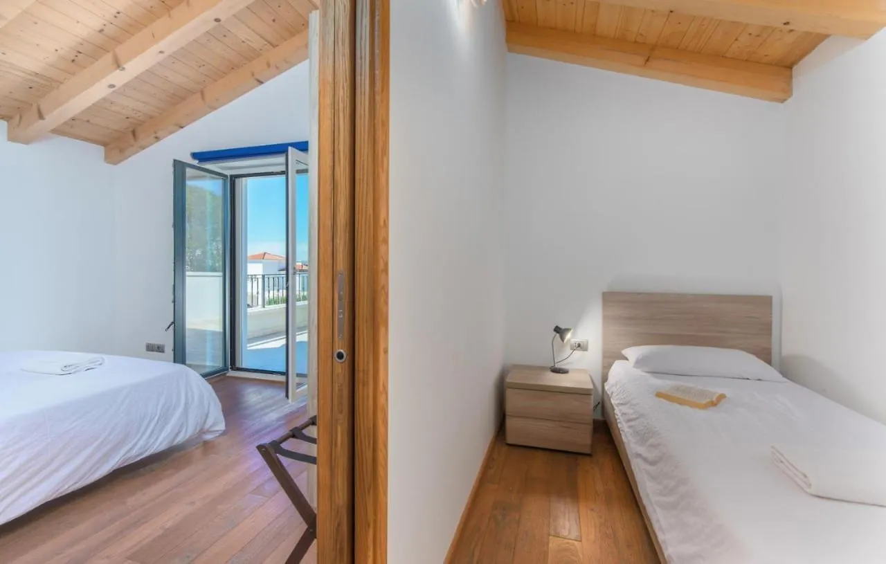 Villa Lory Tar-Vabriga