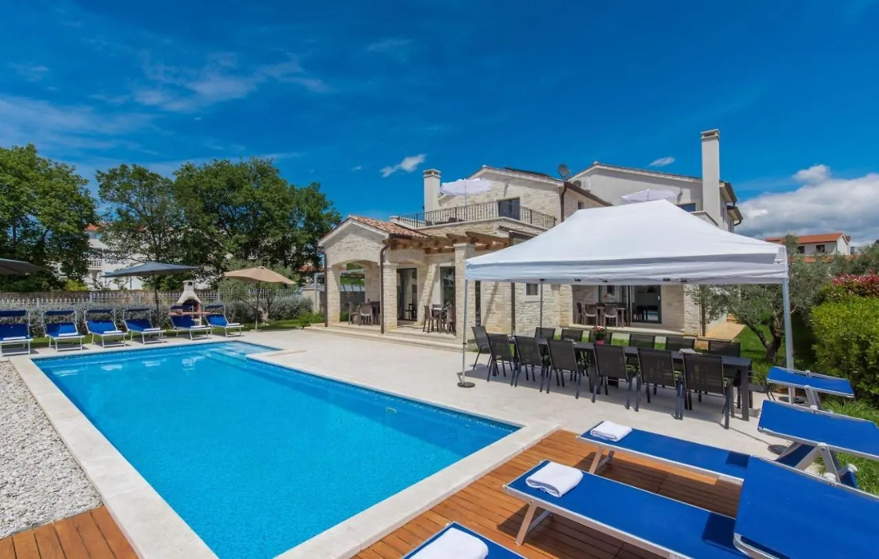 Villa Lory Tar-Vabriga